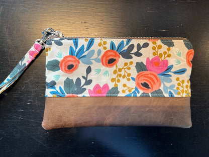 Emmy Lou Wristlet